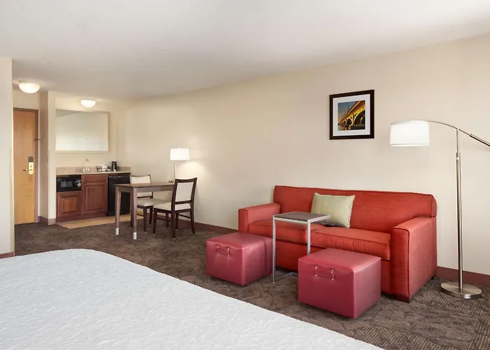 Hampton Inn & Suites Detroit Sterling Heights
