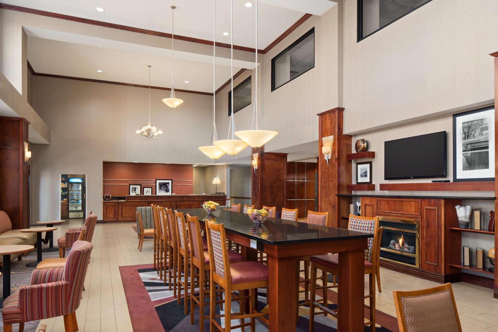 Hotel Hampton & Detroit Sterling Heights
